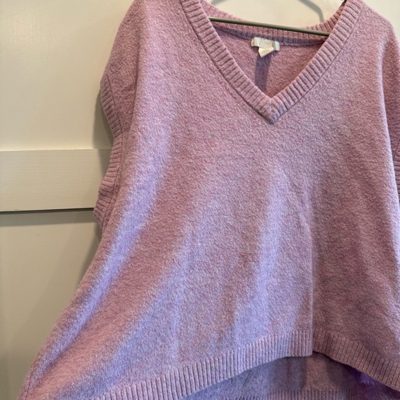H&M Pink XXL V-Neck Sleeveless Sweater - Picture 2 of 7